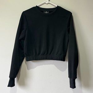 Realessentials Black Small Women's Long Sleeve Cropped Crewneck Sweatshirt